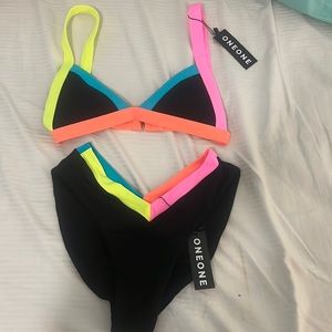One One bikini